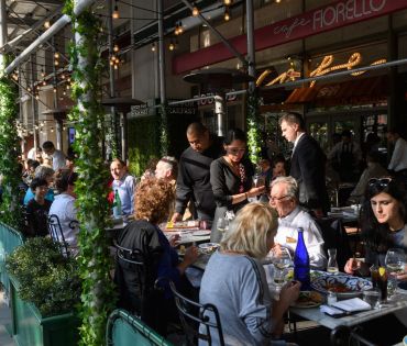 Al Fresco Lunches Great for Graduation