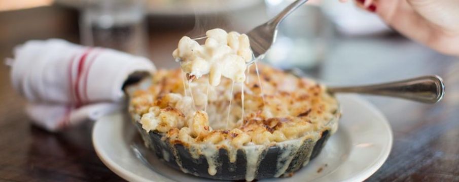 mac and cheese in a single serve cast iron from The Smith