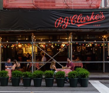 Outside Dining in Lincoln Square