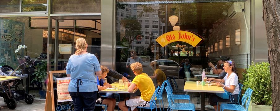 Sit-Down Breakfast in the BID