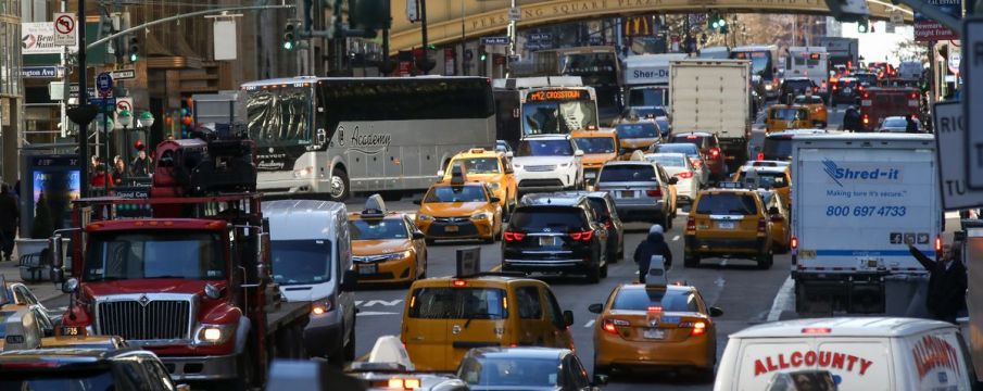 traffic in manhattan