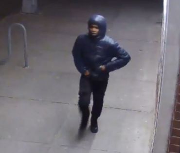 NYPD: Looking for Two Suspects in Lincoln Square