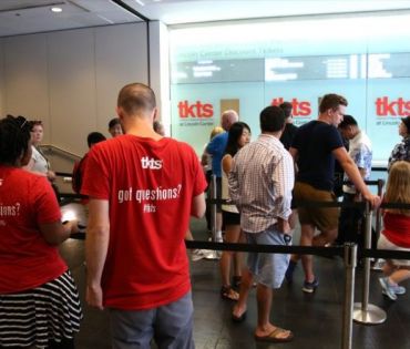 Lincoln Center TKTS Booth Now Displays Prices