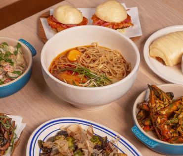 Momofuku Noodle Bar Opens Today!